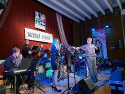 35. Večer s Jazzovou Farmou