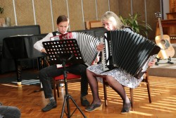 Koncert tříd M. Pechouškové a M. Kučery